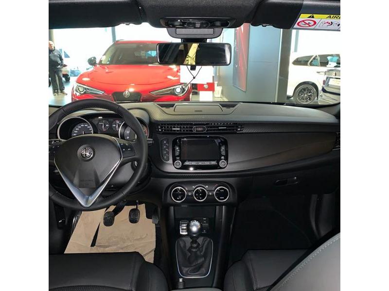Alfa Romeo Giulietta Super 1 4 Tb 120cv 10 Km